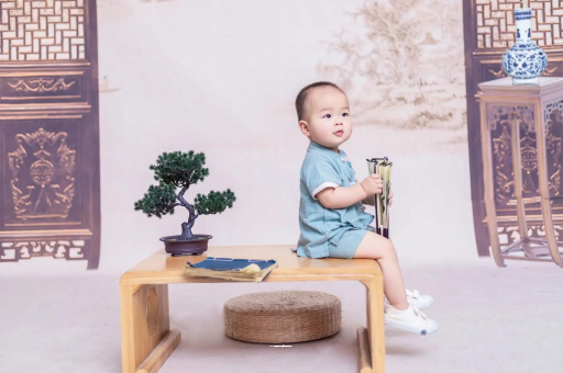 琼中宝宝散光怎么办